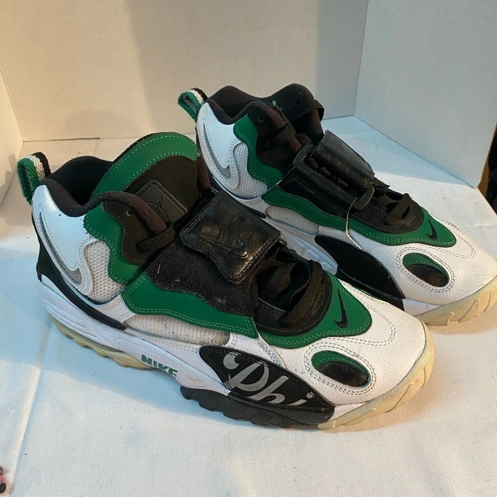 Nike Air Max Speed Turf Philadelphia Eagles Shoes size 12